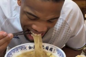 羊肉泡馍！“古城阿联”李炎涛带队 阿诺斯克体验西安特色