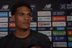 宽萨谈失利：我们必须展现出更强的韧性 进球献给若塔兄弟