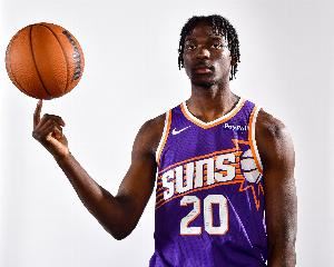 31号秀弗莱明：我喜欢为比赛做贡献 无论攻防还是小细节我都乐意