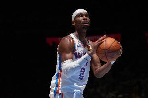 亚历山大：想要卫冕我们需要变得更好 这是最重要的事情