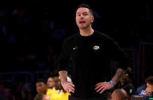 雷迪克：要让球员们相信 当最好的球员缺阵时我们依然能赢下比赛