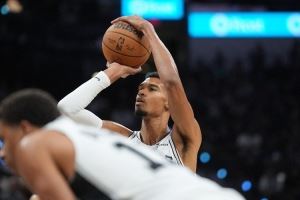 帕金斯：如果奥尼尔和杜兰特有一个宝宝 那就是文班亚马