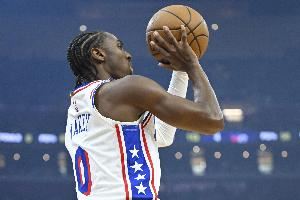 球员干拔三分命中率排行!马克西46.8%第一 华子第三